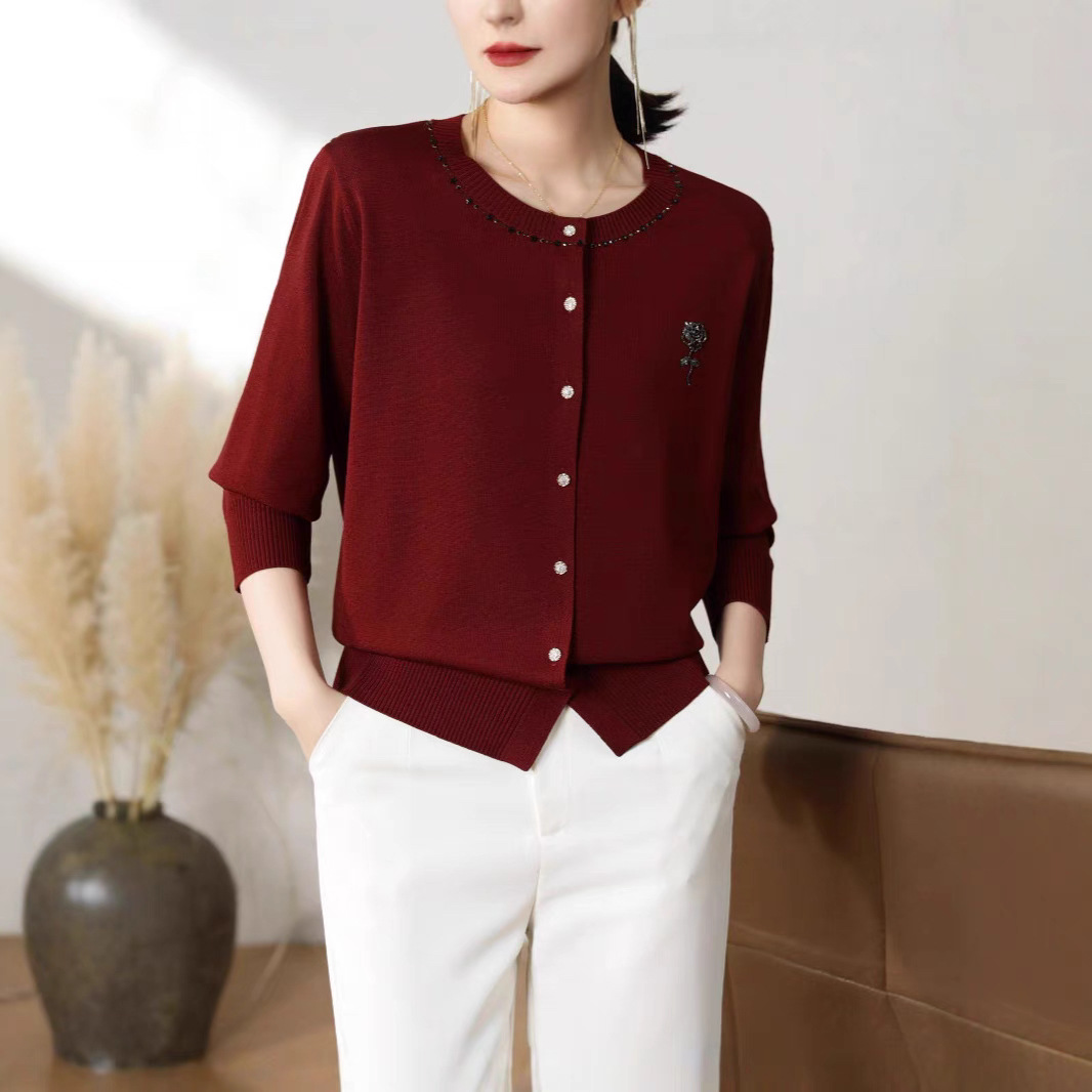 2025春季毛针织开衫女短款绣花外套妈妈装毛衣长袖上衣宽松甜美