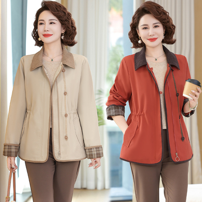 Middle-aged and elderly women's spring and autumn windbreaker western style short top new 40-year-old 50 mother spring coat cardigan jacket