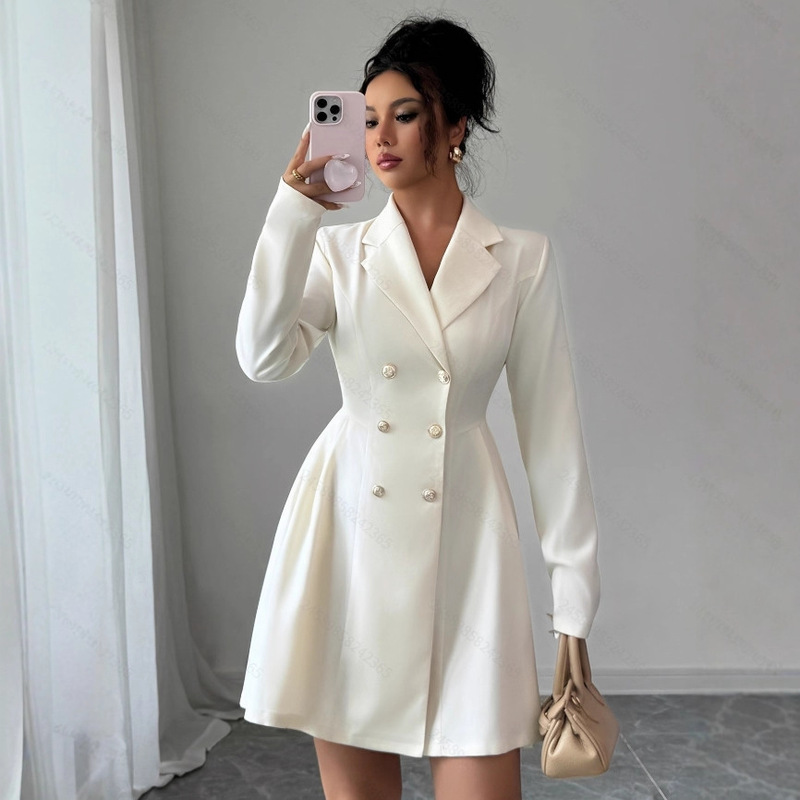 Autumn Women's Solid Color Dress, Casual and Elegant, Classic Style, Front Pocket, Double Breasted