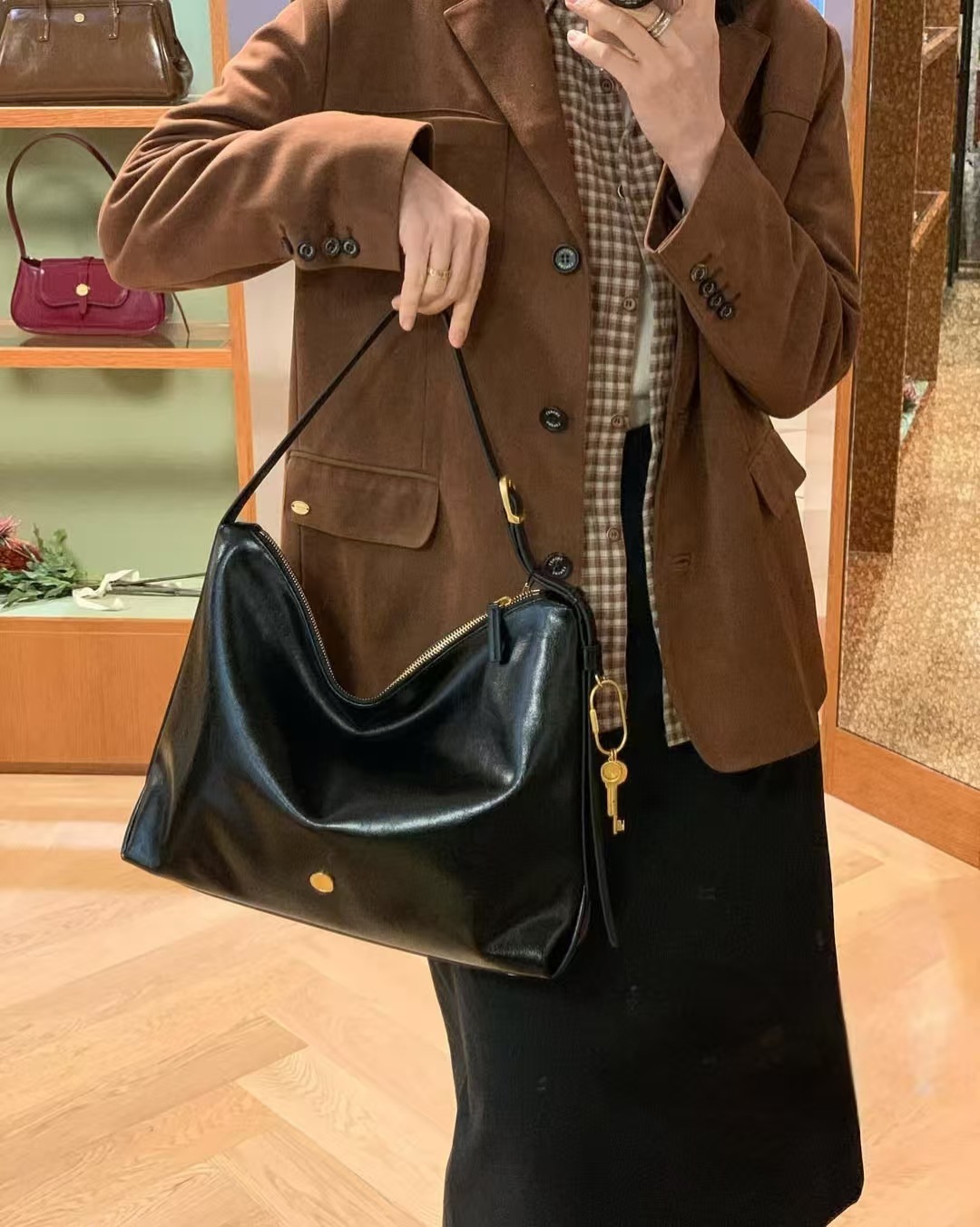 Korean Autumn/Winter New LEME Suede Tote Bag for Women Large Capacity Underarm Hobo Bag Versatile Shoulder Bag - Thumbnail 7