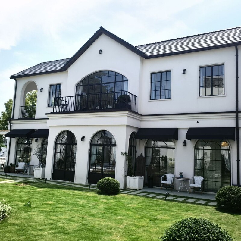 Steel Window with Hibiscus Flower Glass, Villa Window, Lattice Door, French Retro Style Entry Door for Home Use