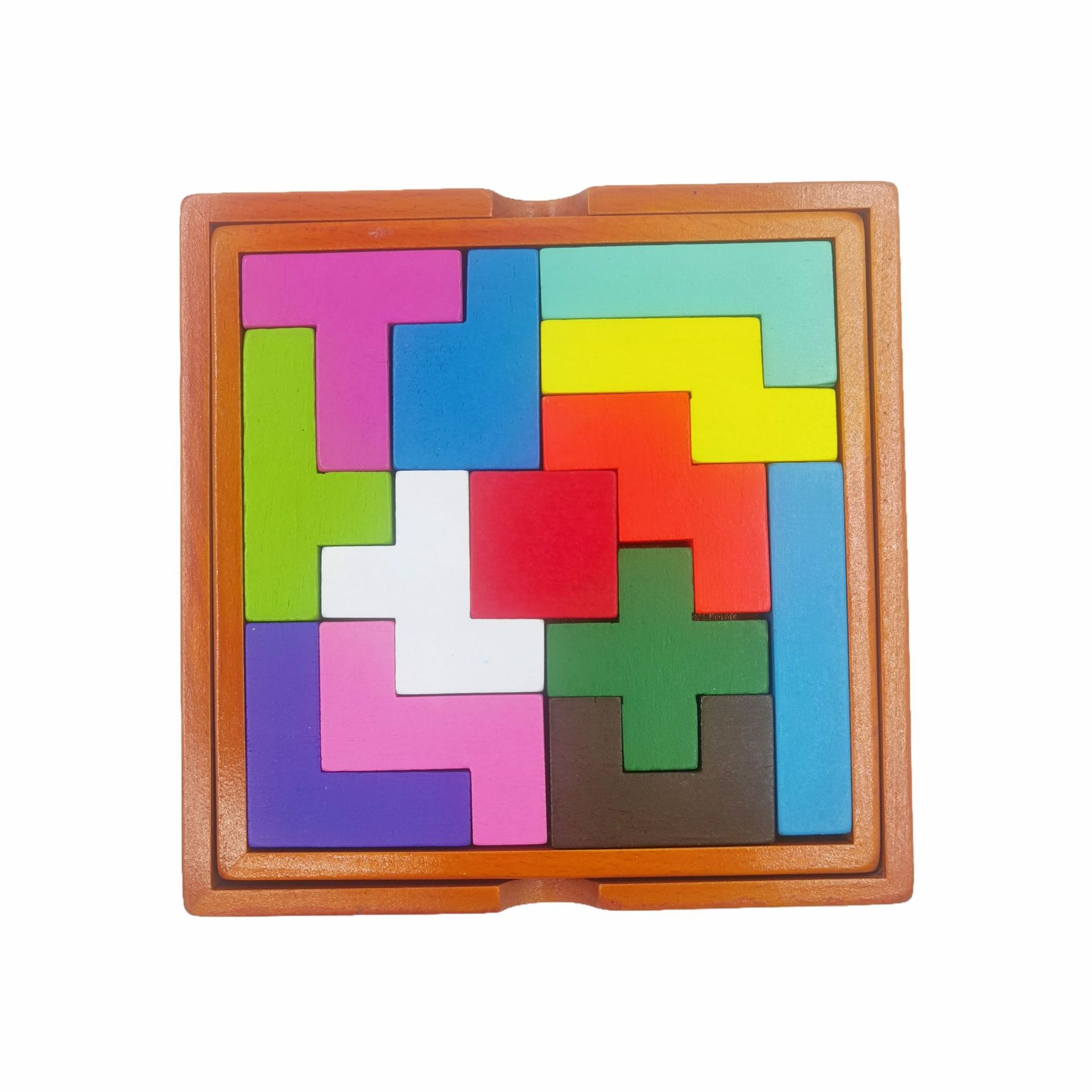 ジグソーパズルの子供の知育玩具の木の頭を痛めて木を積み上げます。