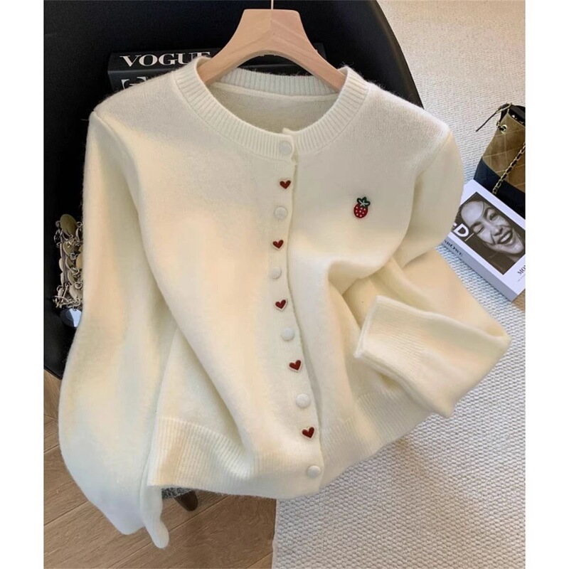 Stylish embroidered strawberry single-breasted new trendy knitted cardigan for women, autumn and winter outerwear sweater, slimming round neck, 2026 Stylish embroidered strawberry single-breasted new trendy knitted cardigan for women, autumn and winter outerwear sweater, slimming round neck, 2026