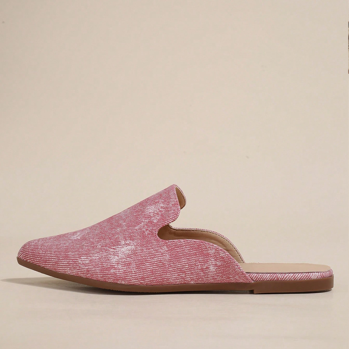 Naiste lamedad sussid Mugleri kingade ja poolsandaalidega_voghion.com