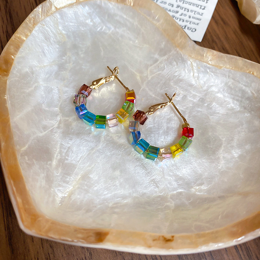 Pendientes de flores de color dopamina Pendientes dulces y frescos de primavera y verano Pendientes pequeños y elegantes de alta gama para mujer