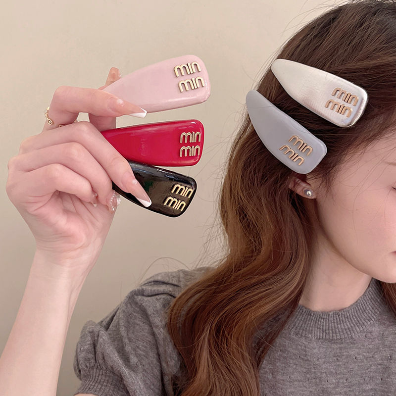 Fever Same Style 2024 New High-End Niche Bb Clip Hairpin Hair Accessories Side Clip Letter Pu Leather Hairpin for Women