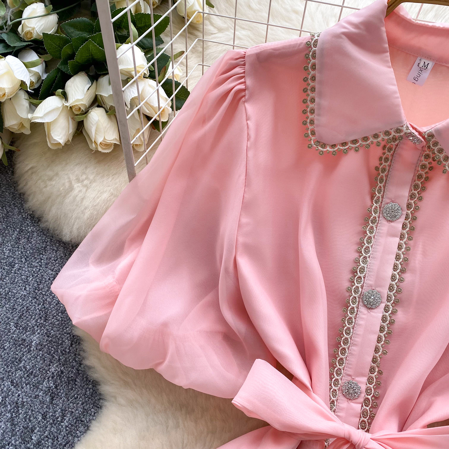 Women's Clothing Niche Retro Palace Style Heavy Lace Splicing Tie Waist Lantern Sleeve Mesh Dress_ecoleips.com