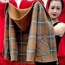 妈妈装时尚短款外套女秋冬季中老年女大码格子双面毛呢拉链外套