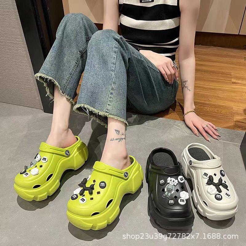 Hole Shoes Women's Outer Wear 2024 New Summer Thick Sole Non-Slip Fashionable Office Height Increased Beach Baotou Sandals for Women