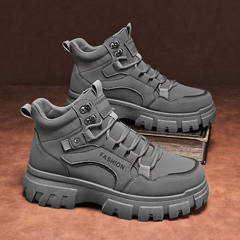 Zapatos de altura para hombres primavera 2025 nuevo hombre anti-deslizante de suela gruesa botas Martin al aire libre botas de herramientas de moda para hombres