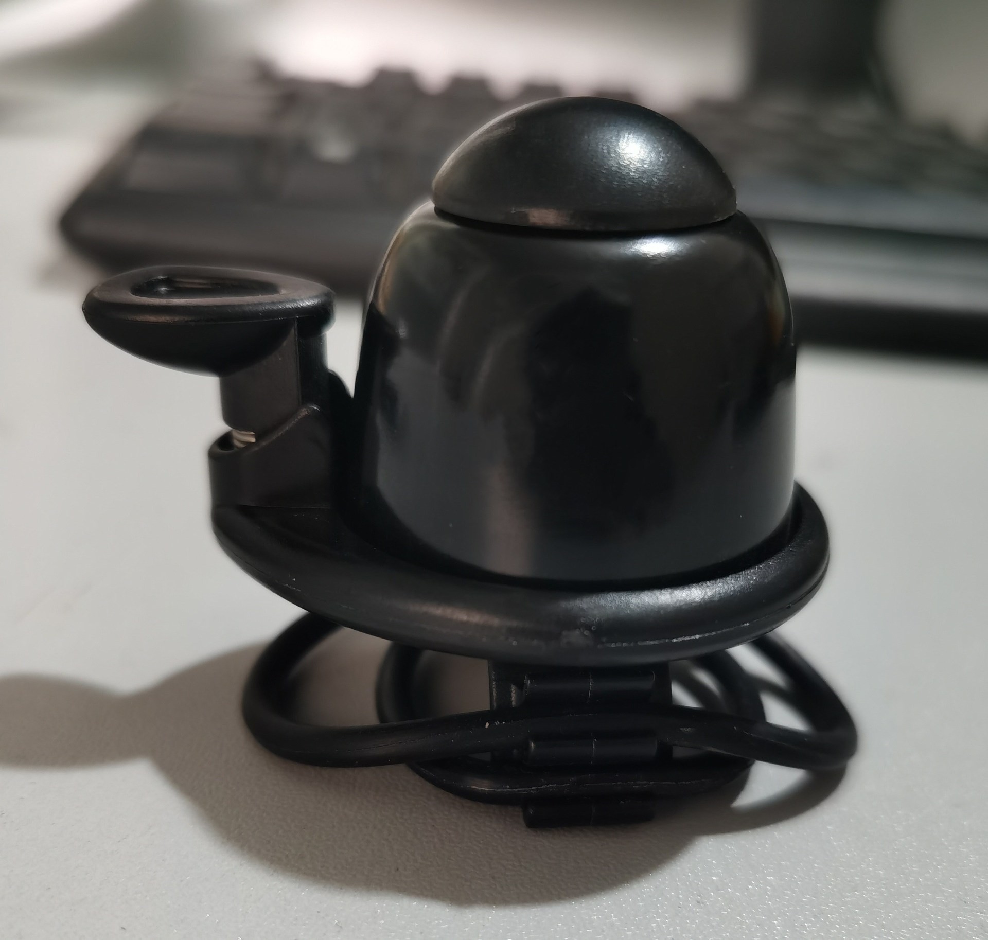 Timbre de bicicleta, timbre compacto, timbre de anillo de goma para bicicleta de montaña, timbre de banda de goma, timbre de cubierta de aluminio