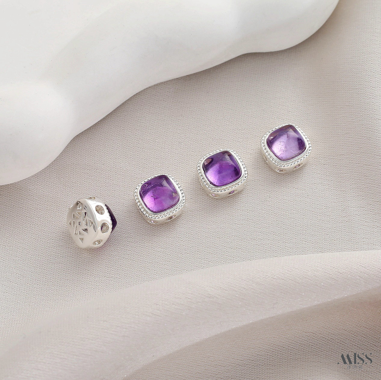Inlaid with natural amethyst, plated with real gold and thick silver, angel and osmanthus drop-shaped decorative bead pendant DIY jewelry accessories