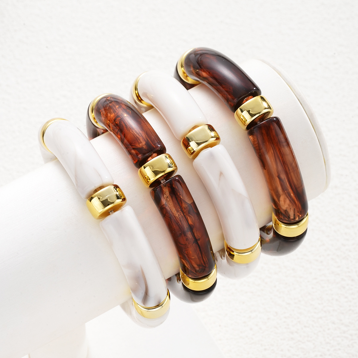 Europa y los Estados Unidos venta cruzada espejo pulsera de borde ancho simple personalidad exagerada brillante lujoso pulsera de resina de alta calidad