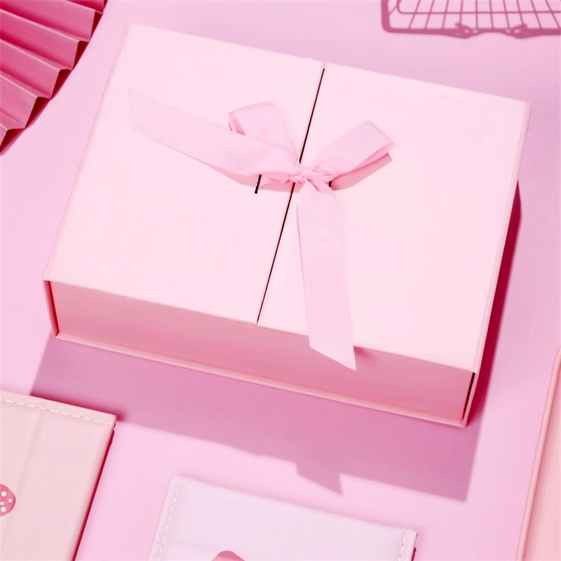 C6 Cinta Flip Caja plegable de doble puerta Blanco Color sólido Simplicidad Cosméticos Regalos Envases Caja de regalo Envases