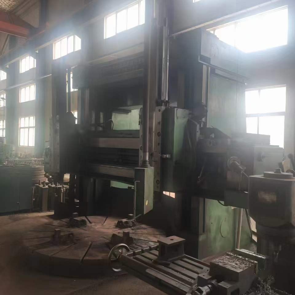 处理二手恒升C5225立式车床主电机功率55加工高度1.6米