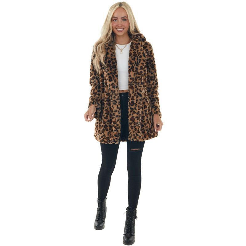 Nuovo autunno e inverno pelliccia di coniglio stampa leopardata giacca di moda e temperamento da donna di media lunghezza con tasche larghe, abbigliamento da donna in peluche_voghion.com