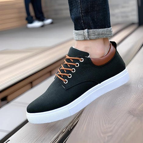 2025 New Cross-border plus size Men's Casual Fashion Lovers All-match Men's Shoes Korean Canvas Shoes Trendy Sneakers