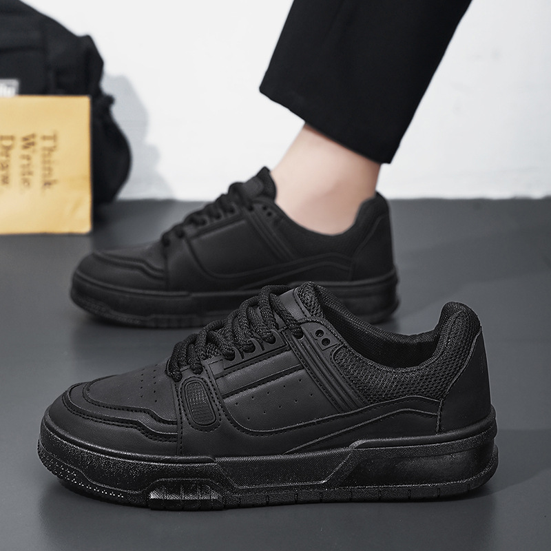 Zapatos de hombre primavera nuevos zapatos transpirables pequeños zapatos blancos nicho diseño universal zapatos deportivos juveniles de suela gruesa zapatos casuales para hombre