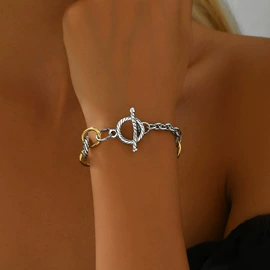 首饰套装;耳钉;耳环