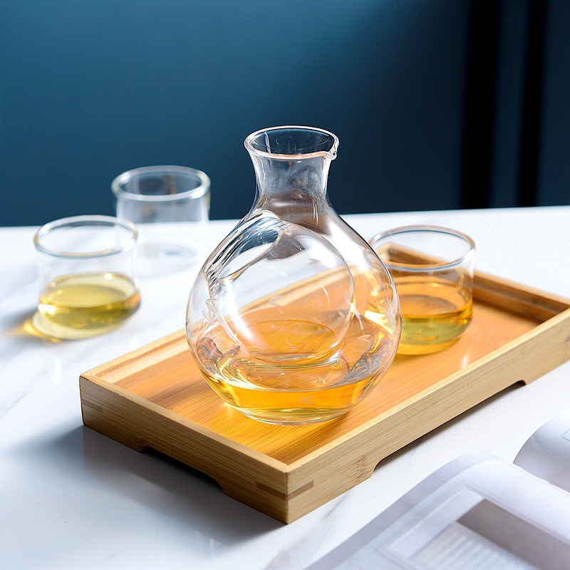 创意白酒酒具套装家用小号酒杯子分酒器酒壶清