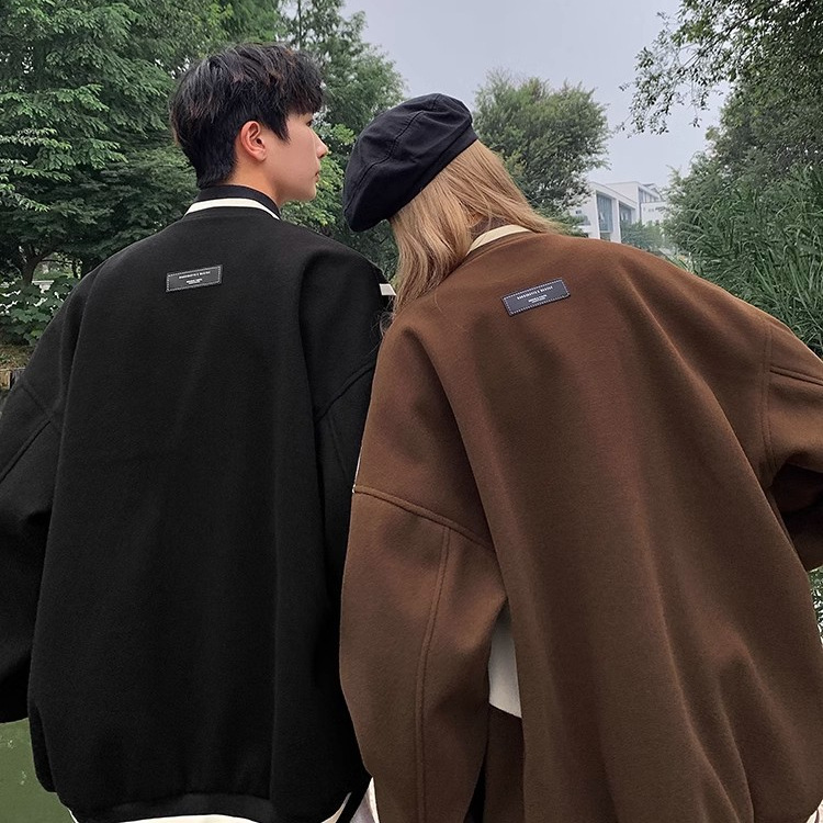 Uniforme de béisbol retro Chaqueta de tendencia estadounidense para hombres Chaqueta de vuelo de tendencia suelta para hombres y mujeres Moda de pareja