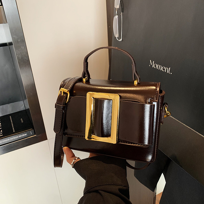 2026 nuevo bolso de mujer esmaltado alta sensación retro bolso de hombro al por mayor