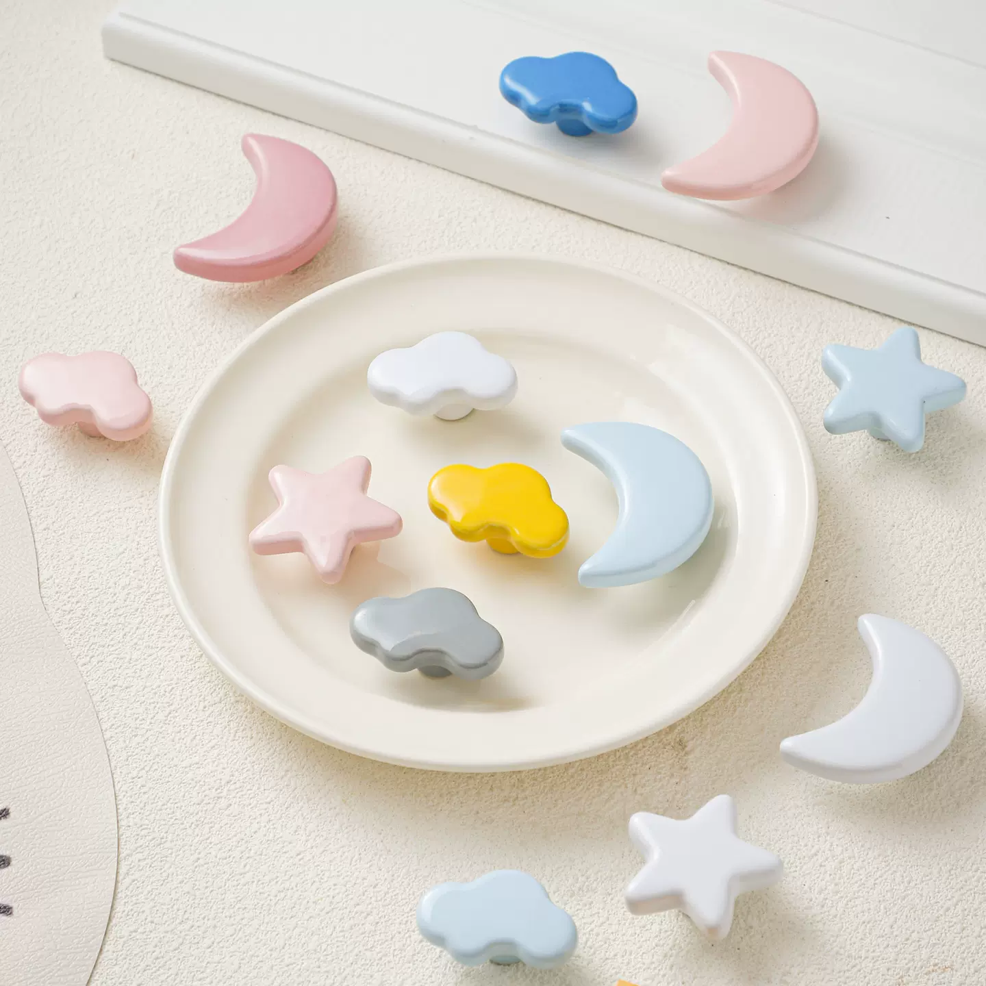 星星陶瓷拉手月亮爱心把手圆珠圆形柜门手橱衣抽屉子挂钩轻奢风