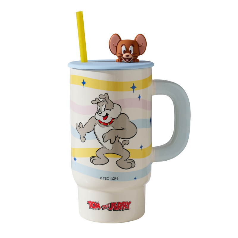 Gatos y ratones de gran capacidad con tazas de tapa de copas de paja tazas de agua domésticas tazas de cerámica femeninas tazas de café