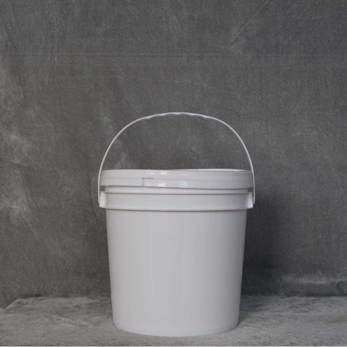 人造草坪专用胶水,草坪胶粘剂,固含量高可操作面积大草坪胶水