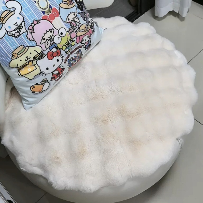 New Thickened Cream-Style Bubble Plush Carpet for Bedroom Bay Window, Bedside, Living Room, and Dressing Room