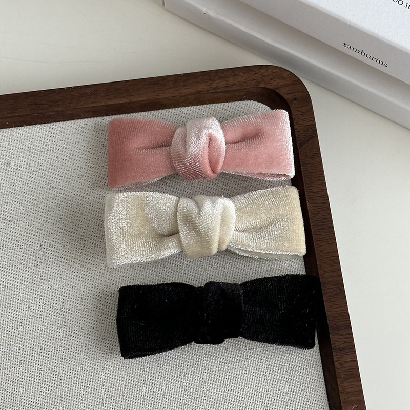 Fermaglio per capelli con fiocco in velluto stile francese_voghion.com