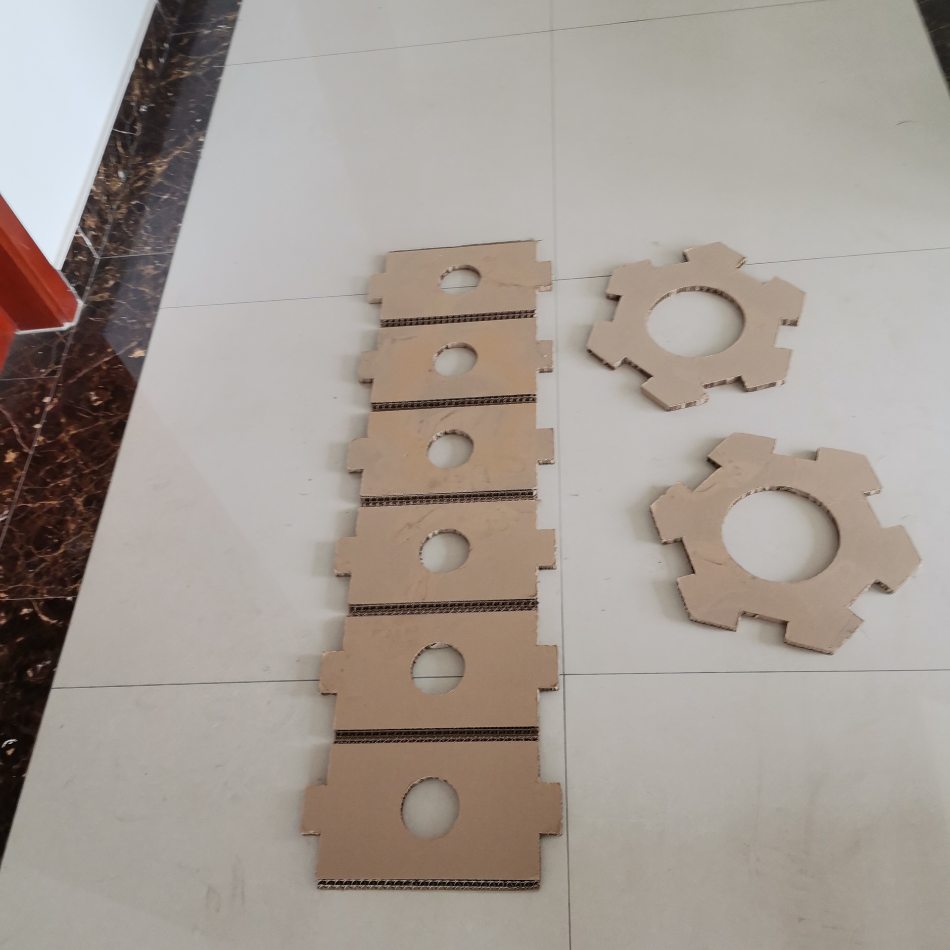 山东厂家蜂窝芯蜂窝纸板 蜂窝纸包装蜂窝纸护角冲压异形蜂窝纸板