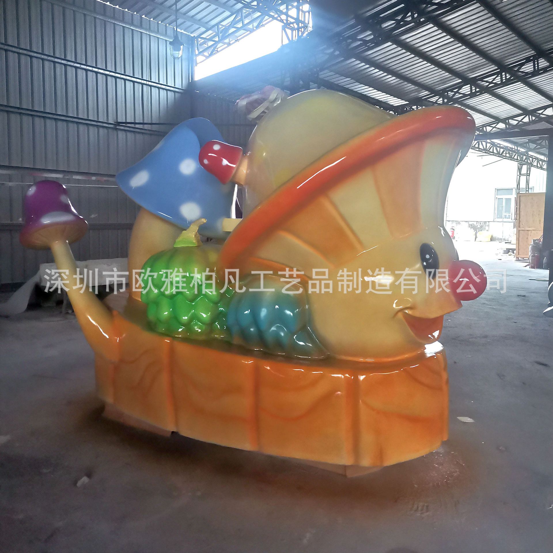 户外美陈雕塑 动物雕像巡游花车美陈公园乐园游园车玻璃钢美陈