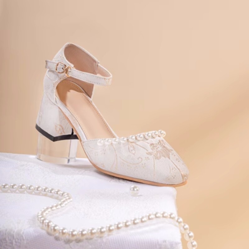 High Heels for Women 2025 Summer New Daily Square Toe Thick Heel New Chinese Style Versatile One-Line Pearl Shoes for Women