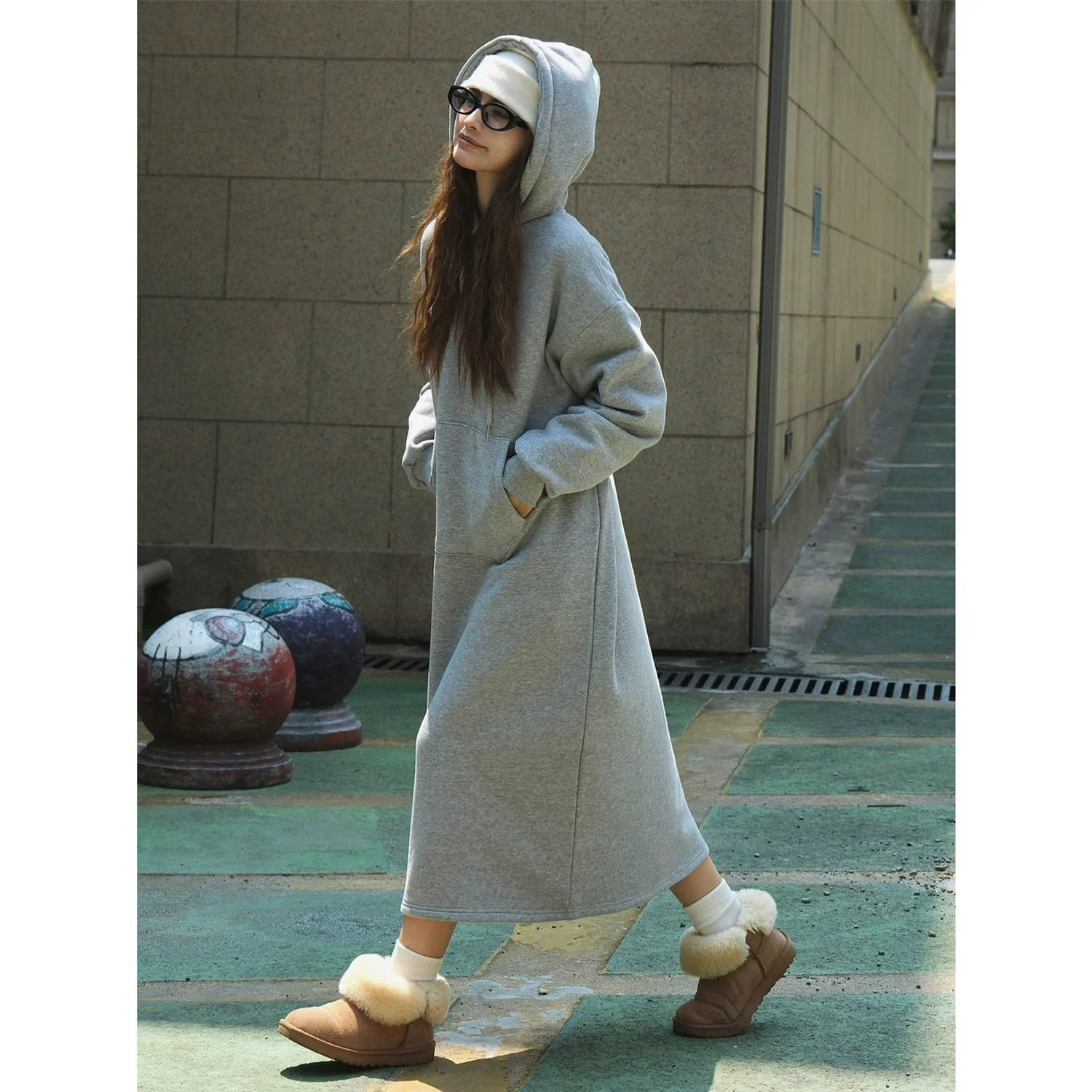 Lu Fu осень и зима новая корейская версия ленивого повседневного плюшевого платья с капюшоном толстая теплая H-версия длинная юбка женская