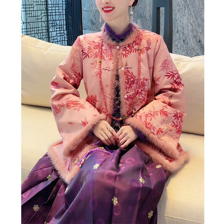 Winter clothing with a set of socialite style new year's new Chinese style red jacquard cotton-padded jacket vest skirt suit Winter clothing with a set of socialite style new year's new Chinese style red jacquard cotton-padded jacket vest skirt suit