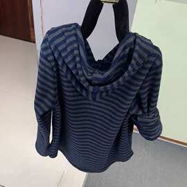 韩系穿搭条纹连帽长袖卫衣女秋季休闲打底衫撞色内搭上衣