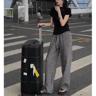 24125大爱美依缘2026夏季新款黑色净版T恤高腰阔腿直筒格纹长裤女