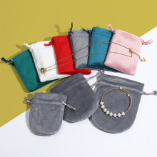 ���ڴ����z�q�����錚���C�����ռ{���m�������K���m�q��������