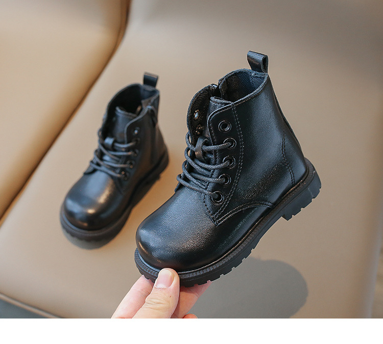 Martin da ragazza 2024 autunno nuovi bambini stile inglese sottile scarpe da ragazzo stivali in pelle per prestazioni studentesche_voghion.com