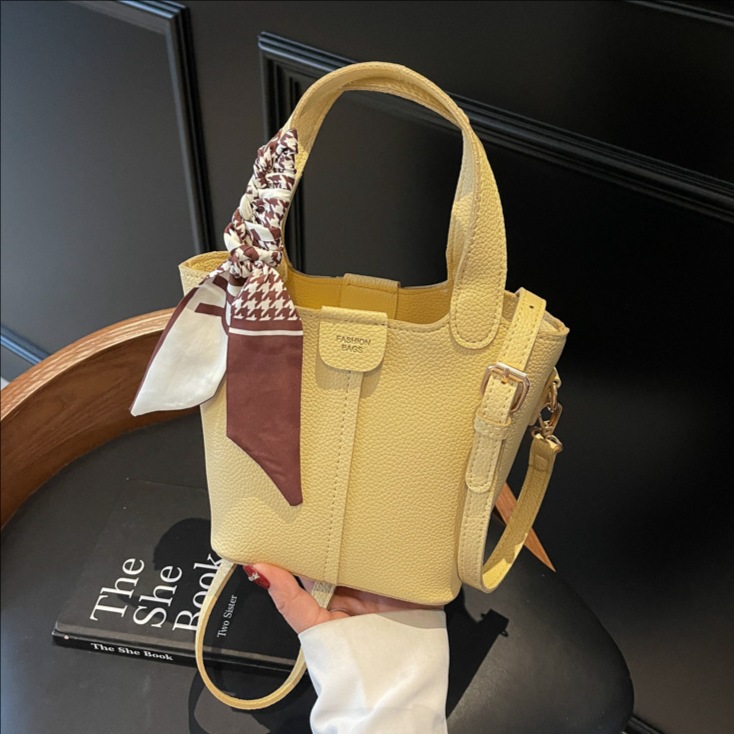 2025 verano nuevo bolso de moda coreano canasta bolsa de cubo bolso de hombro de alta calidad bolso de mochila versátil