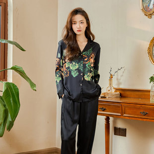 Silk pajamas set retro women's imitation silk home clothes printed long sleeve couples home clothes long sleeve pants wholesale