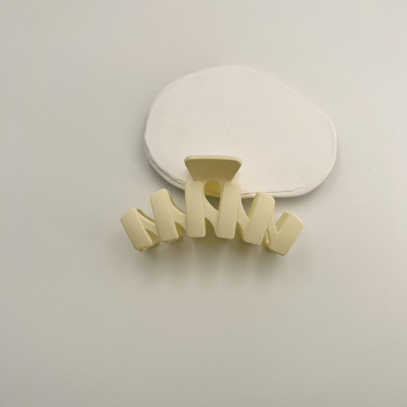 Accesorios para el cabello coreanos Clip de sensación premium de verano Clip de tiburón en la parte posterior de la cabeza