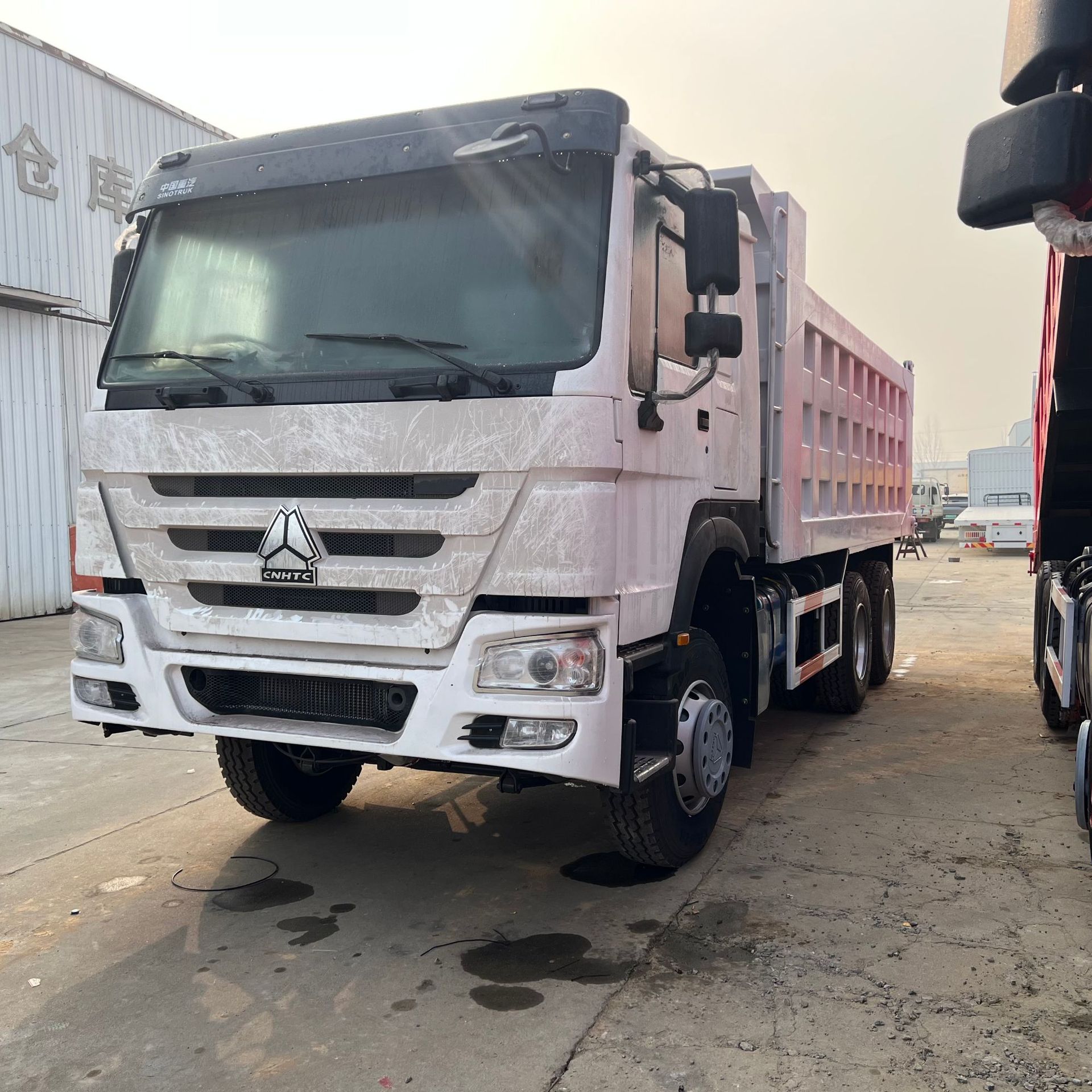 工厂跨境豪沃翻新自卸车一体高厢自卸车HOWO10轮渣土工程车翻斗车