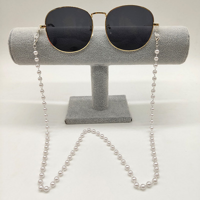 European and American hot selling glasses chain women's fashion halter creative online Red fashion sunglasses chain mask anti-lost chain European and American hot selling glasses chain women's fashion halter creative online Red fashion sunglasses chain mask anti-lost chain