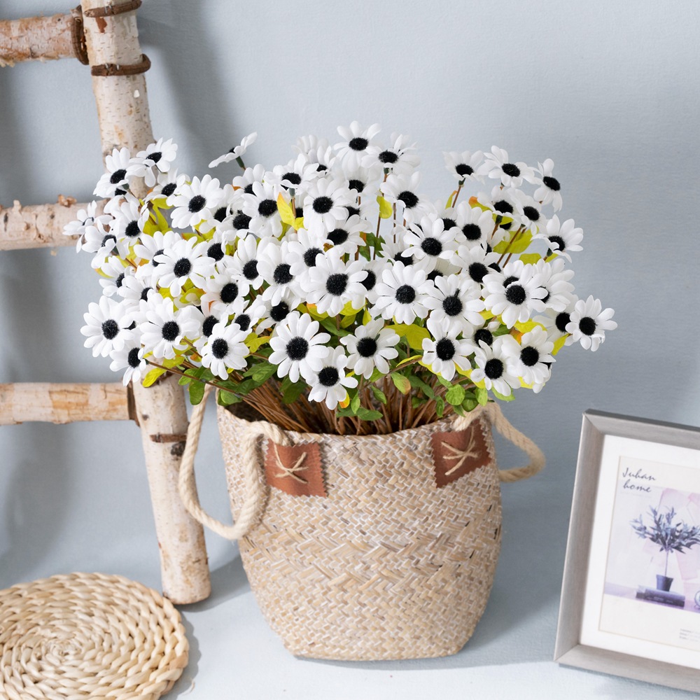 Artificial Flower Three-lobed Daisy INS Style Manufacturer Home Decor Cross-border Wedding Wholesale Fake Flower YC1107