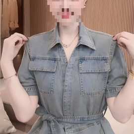 豆子优选-春季新款港风复古收腰系带单排扣翻领牛仔外套女