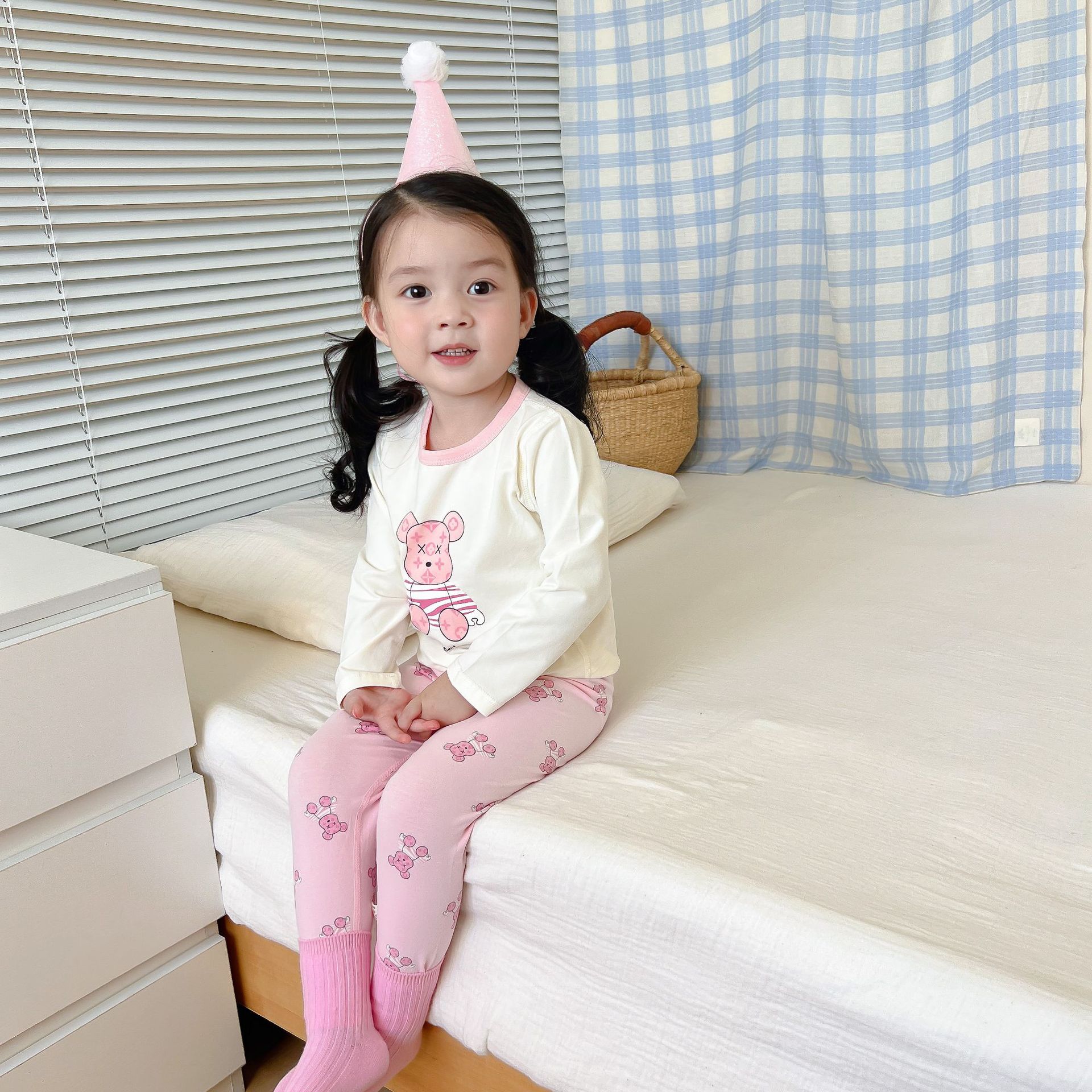 Ropa de otoño para niños medianos y grandes pantalones largos Tong Beijia versión sin hueso AB traje de Lycra de dibujos animados para niños y niñas Serie Ligera de lujo conjunto de Lycra