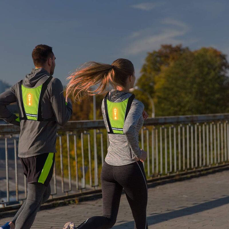 Running safety warning vest riding vest LED turn signal remote control LED luminous vest luminous bag