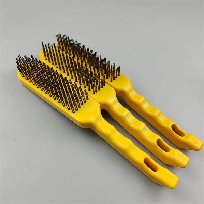 Cepillo de alambre con espátula Cepillo de alambre con mango de plástico amarillo Cepillo de alambre de acero pulido y limpieza Cepillo de alambre de acero industrial Cepillo de alambre de acero con mango de plástico